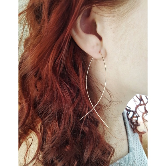 "Star-Crossed Lovers" Minimalist Hoop Earrings - Picture 11 of 11